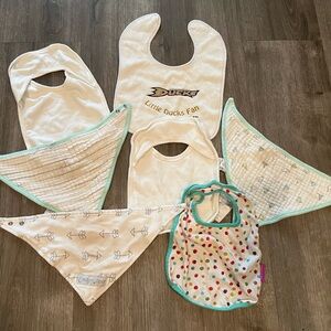 (6) Baby Bibs